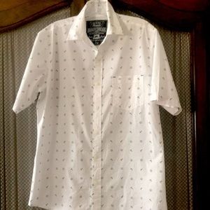 Men’s cotton button down shirt